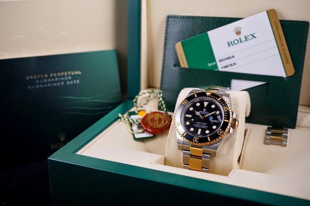Having the box and papers for the used Rolex you are selling in San Diego increases the value of your watch. 